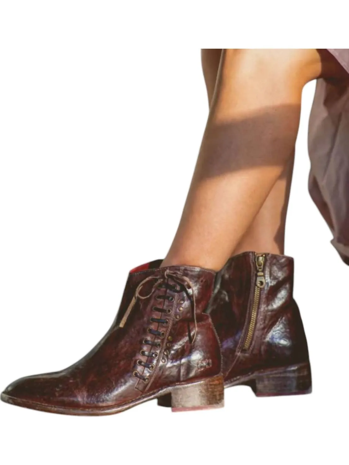 Aldina Rustic Boots In Red
