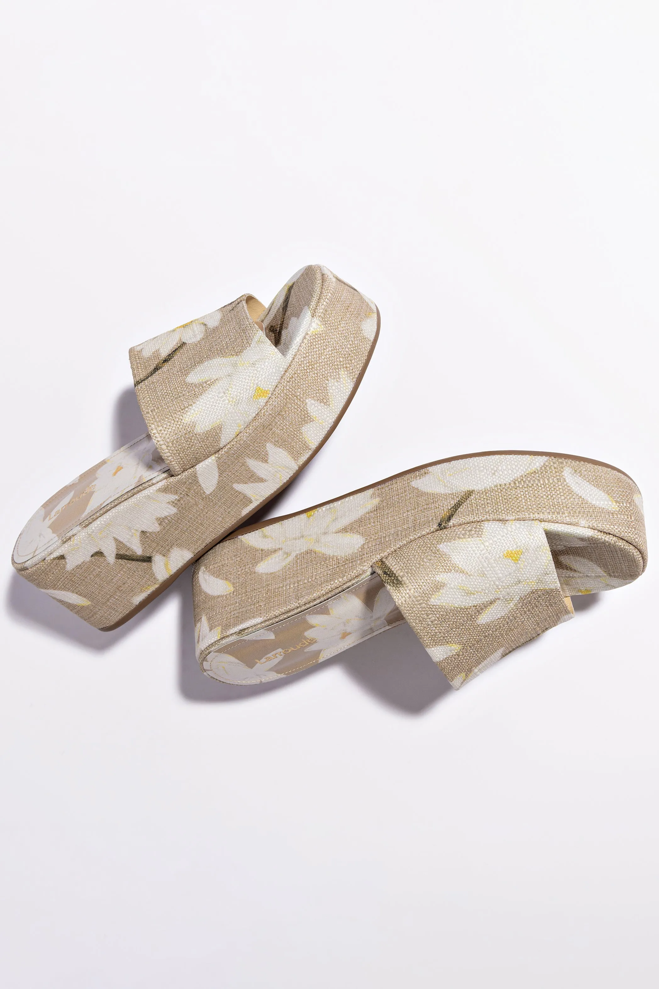 Alex Flatform Mule In Beige Printed Raffia