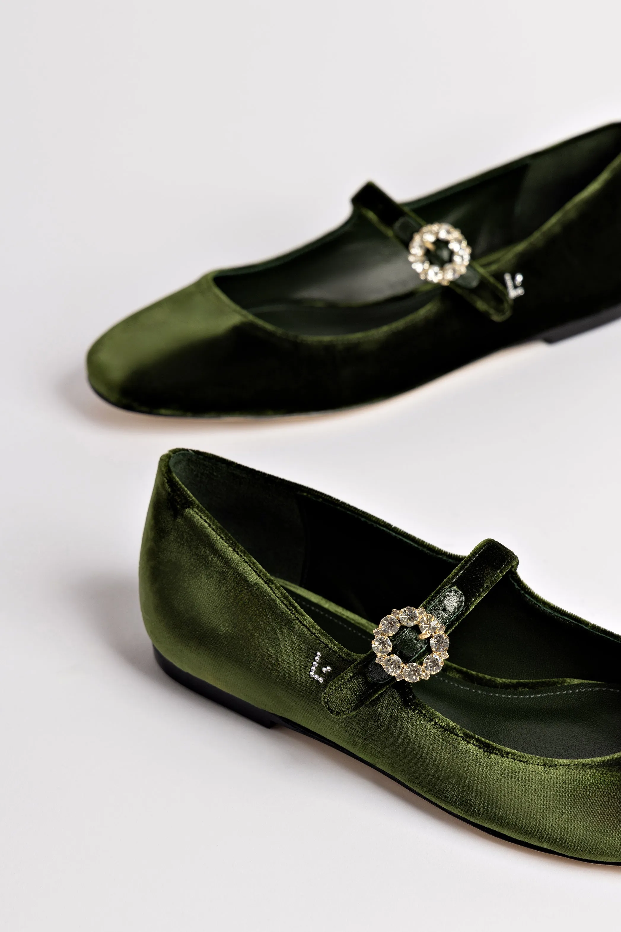 Blair Ballet Flat In Bosco Velvet