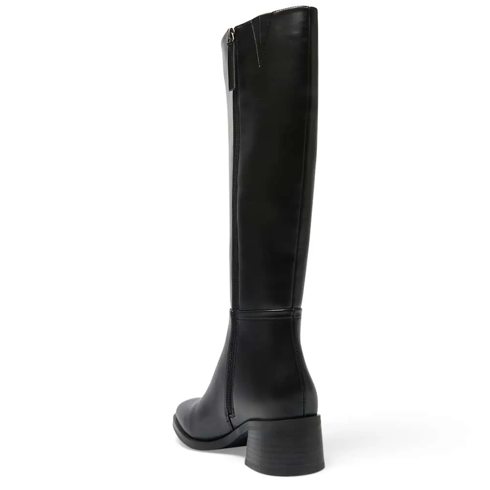 Carson Boot in Black
