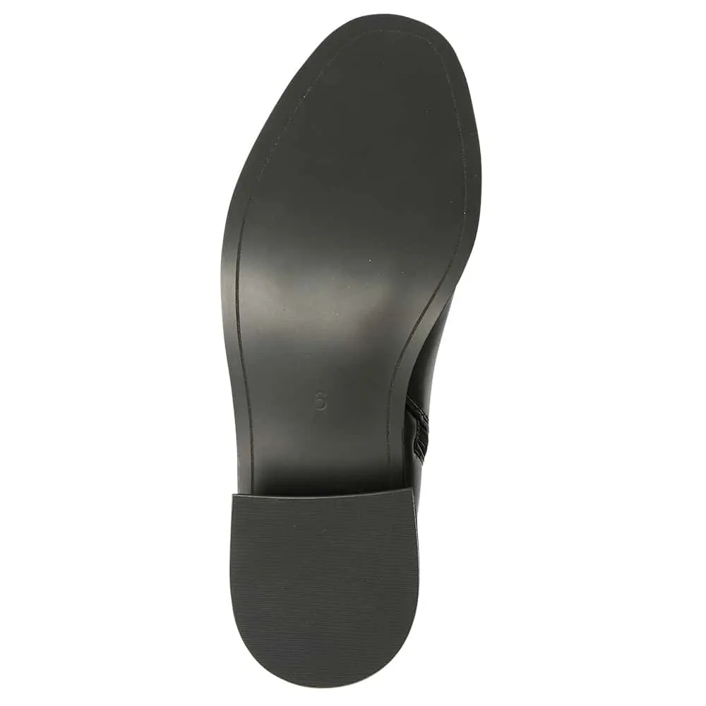 Carson Boot in Black