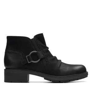 Clarks Hearth Faye in Black Nubuck