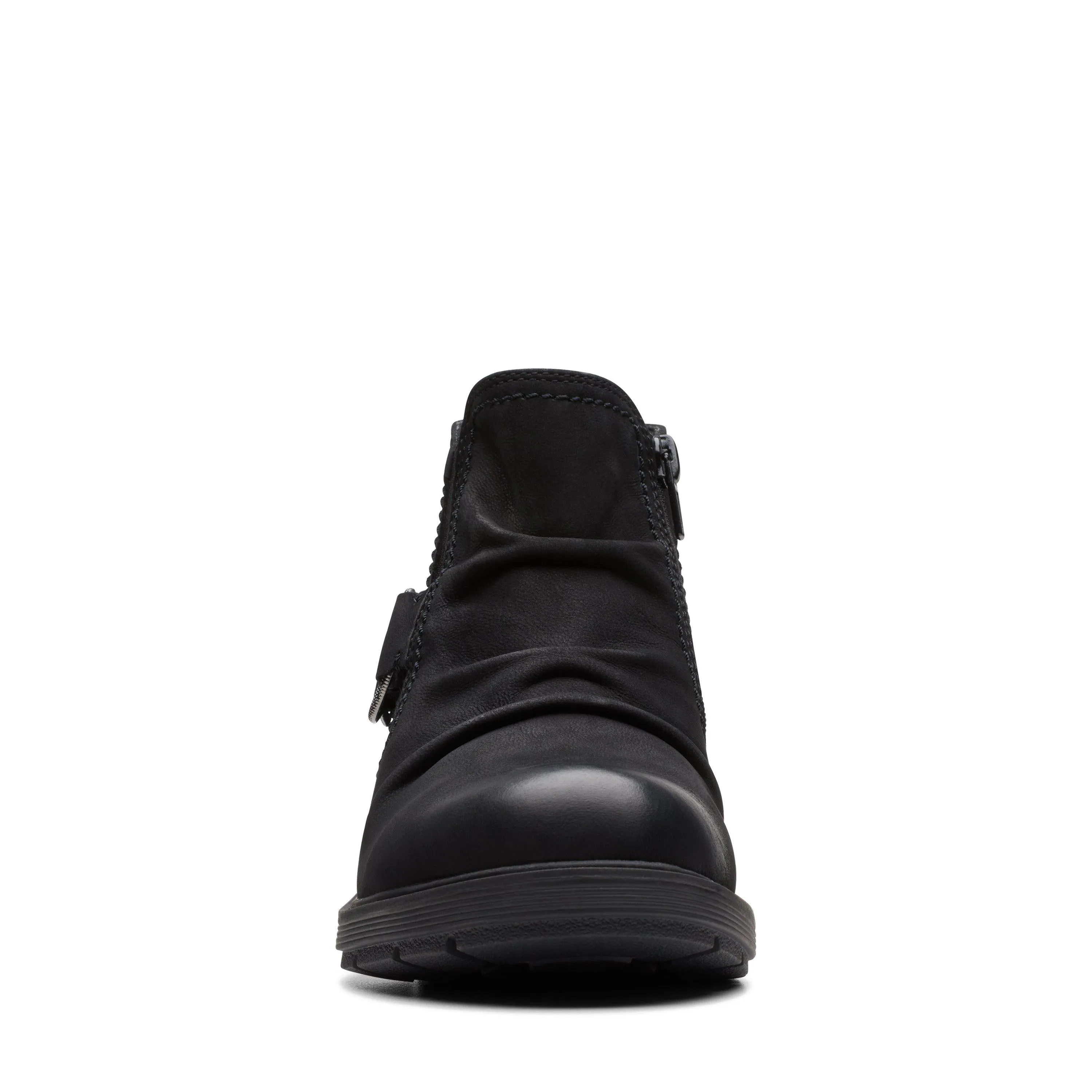 Clarks Hearth Faye in Black Nubuck