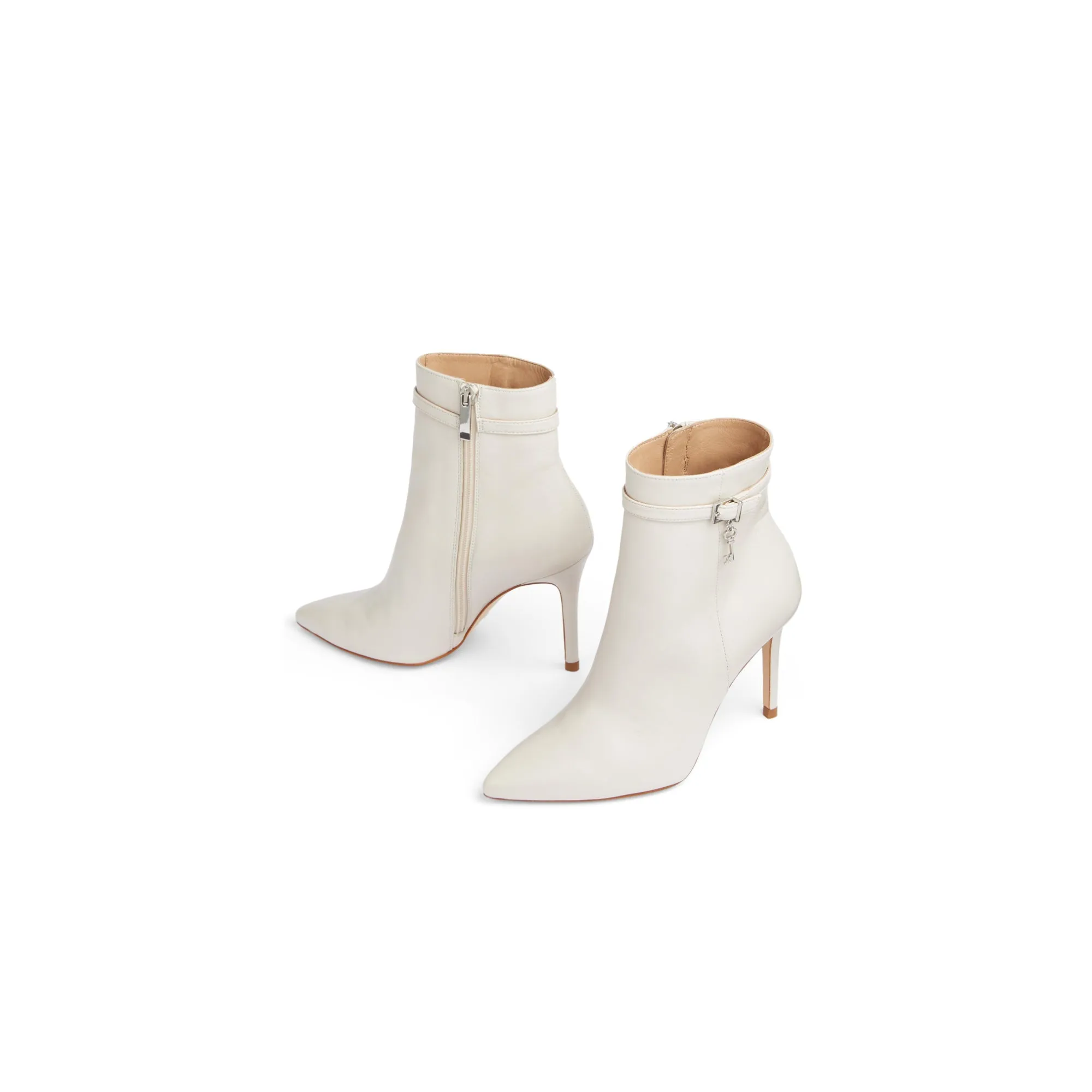 CLOVER ANKLE BOOTS
