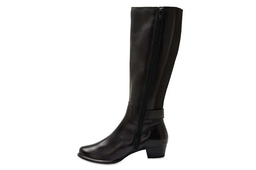Diego Boot in Black Leather
