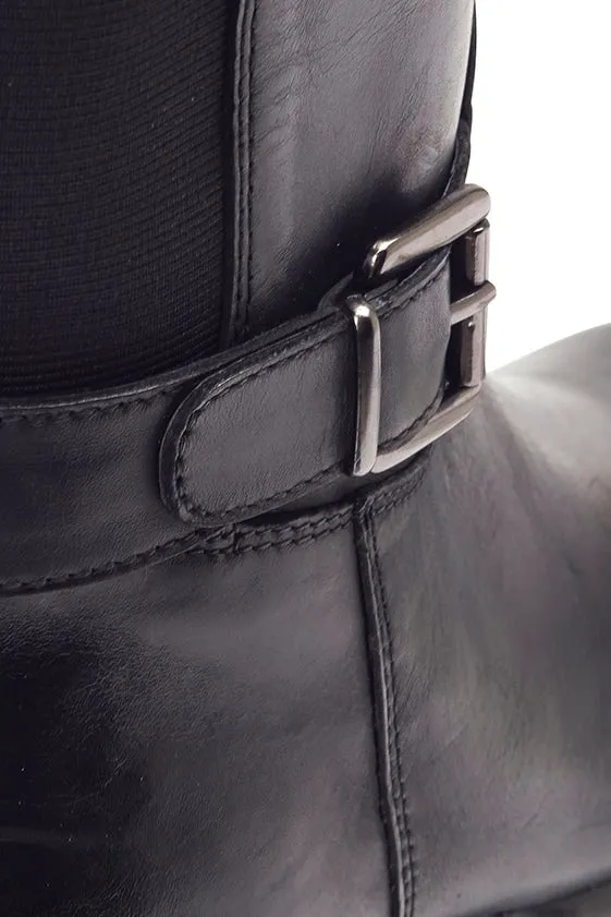 Diplomat Boot in Black Leather