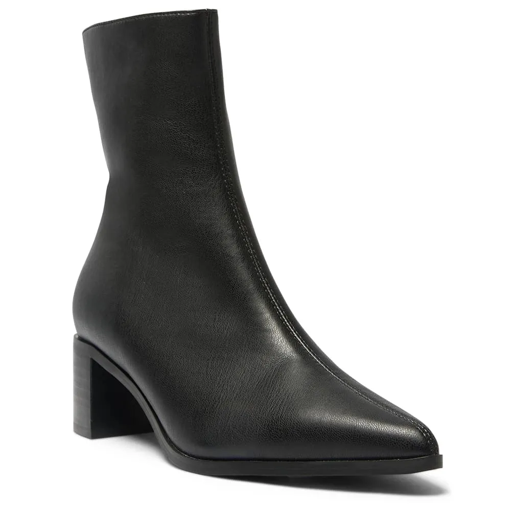 Eagle Boot in Black Smooth