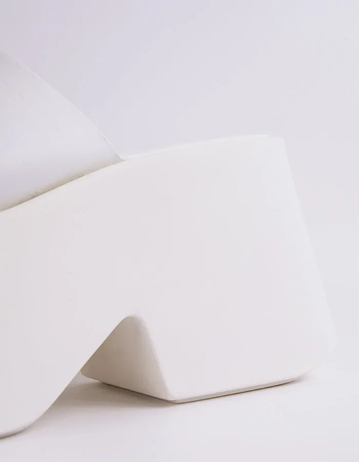 Fidle White Leather