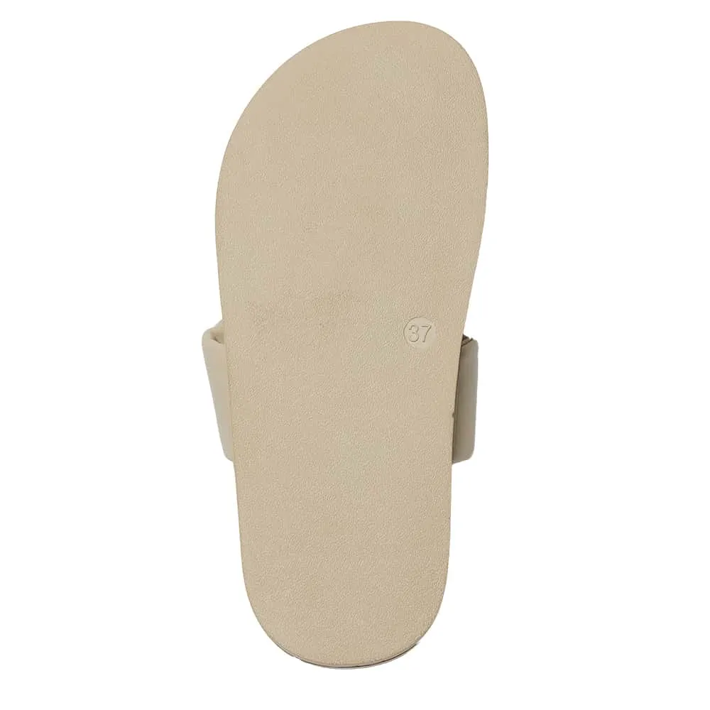 Ginny Slide in Nude Smooth