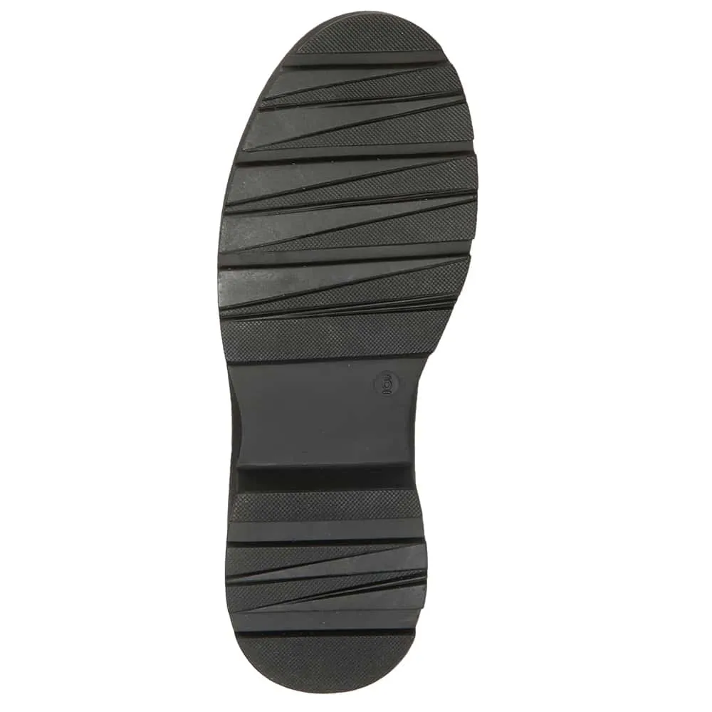 Hero Boot in Black Smooth