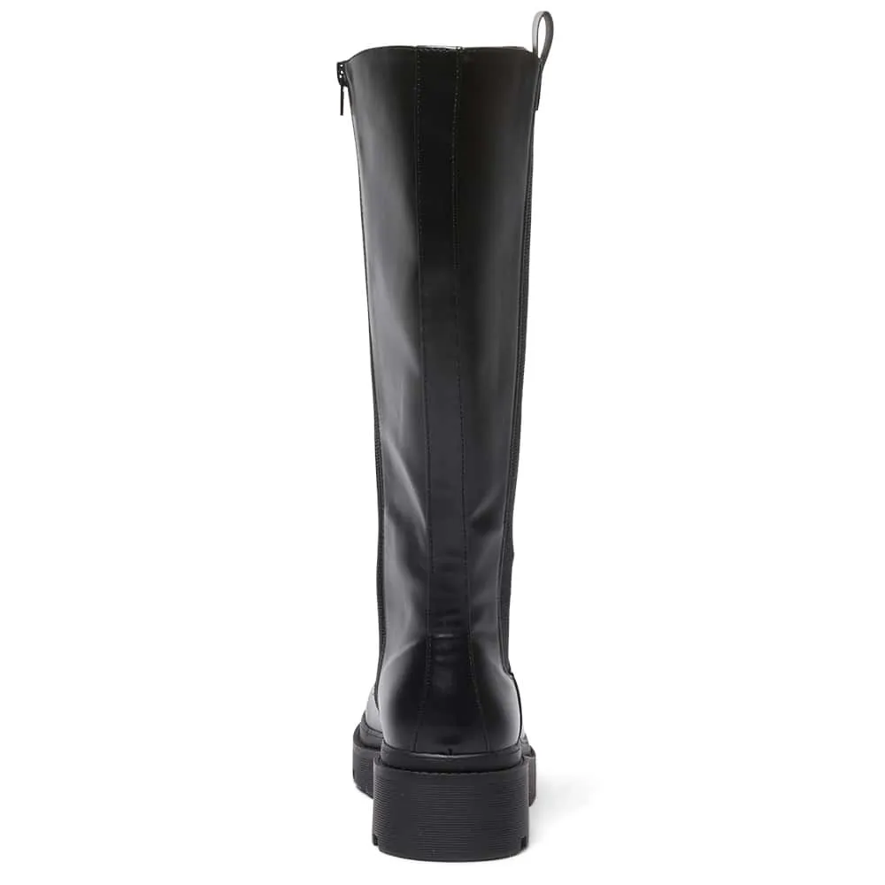 Hero Boot in Black Smooth
