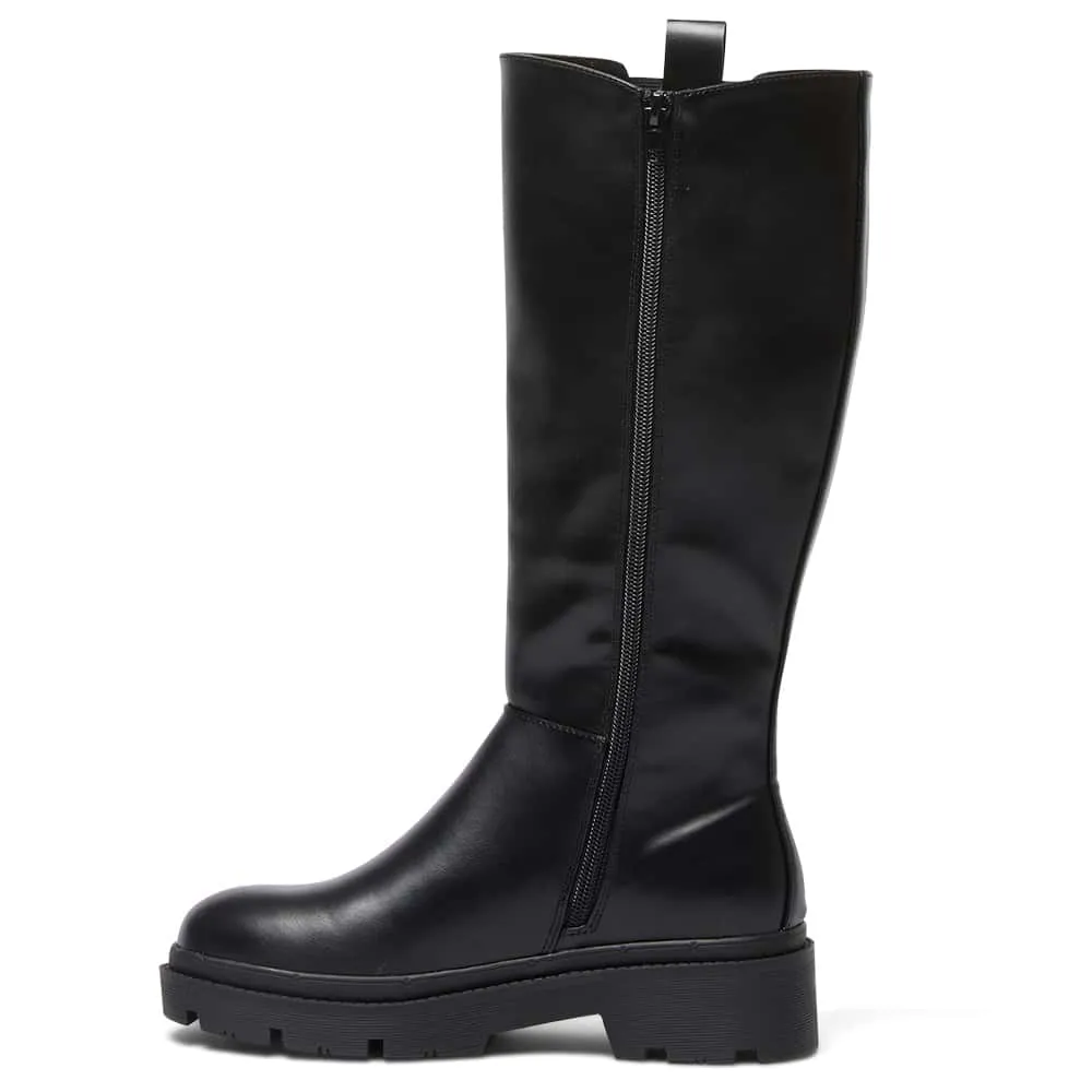 Hero Boot in Black Smooth