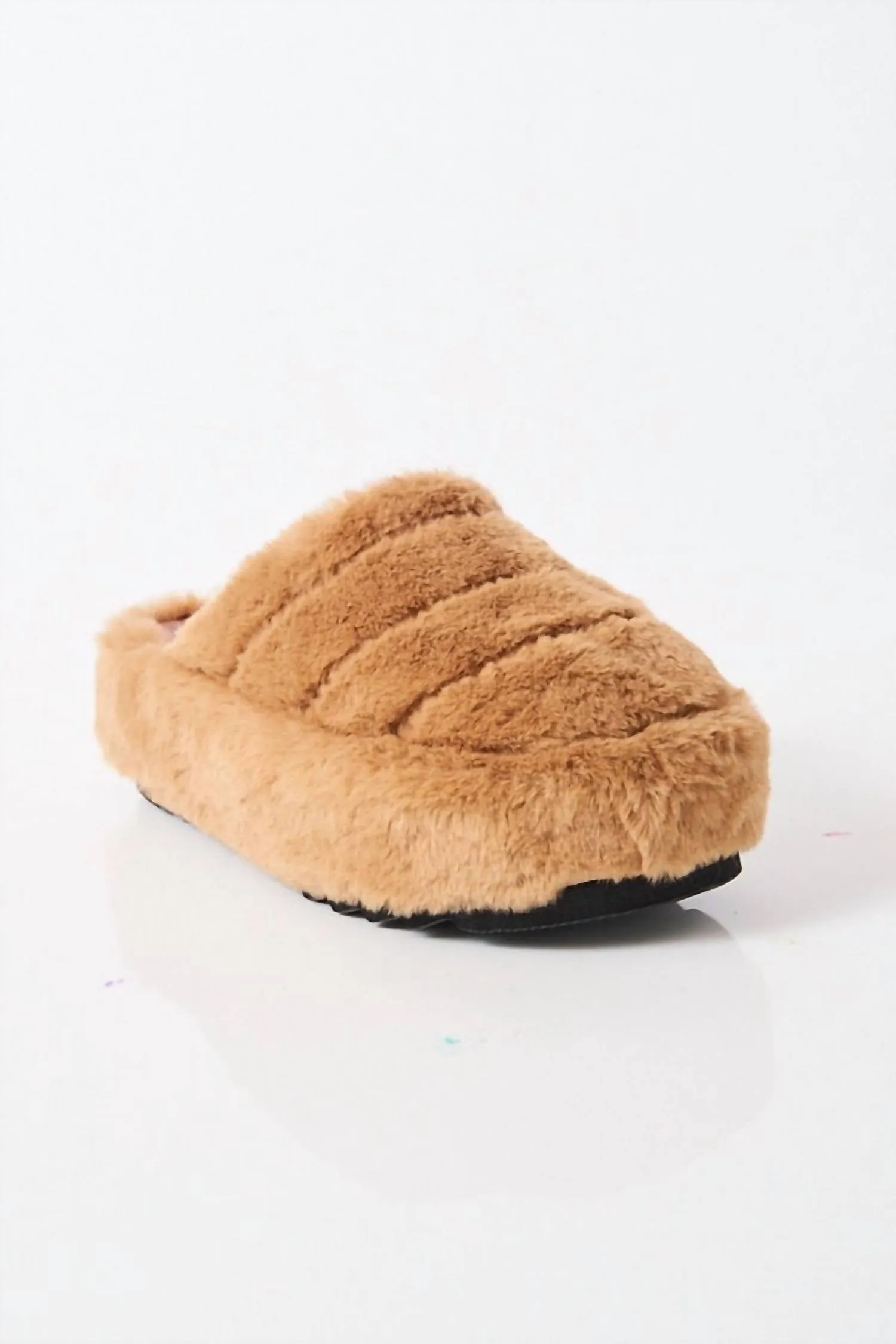 It's A Vibe Platform Slippers In Teddy