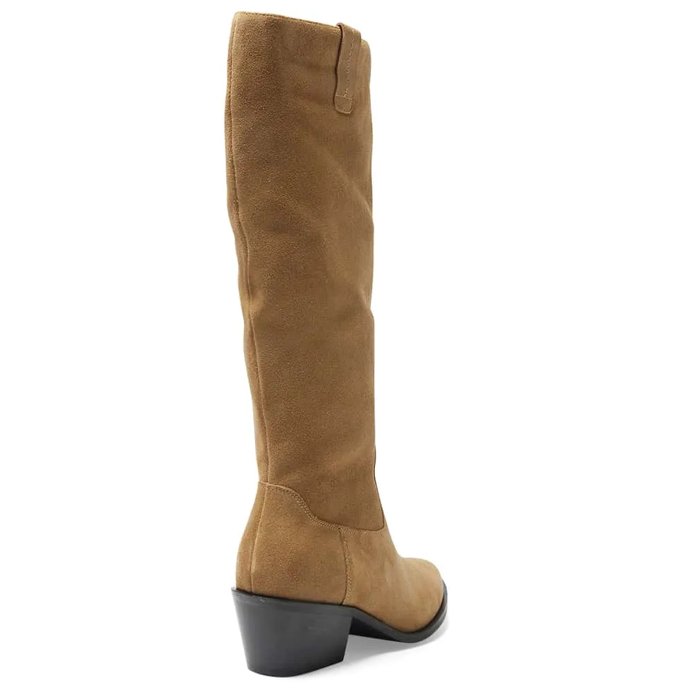 Justice Boot in Taupe Suede