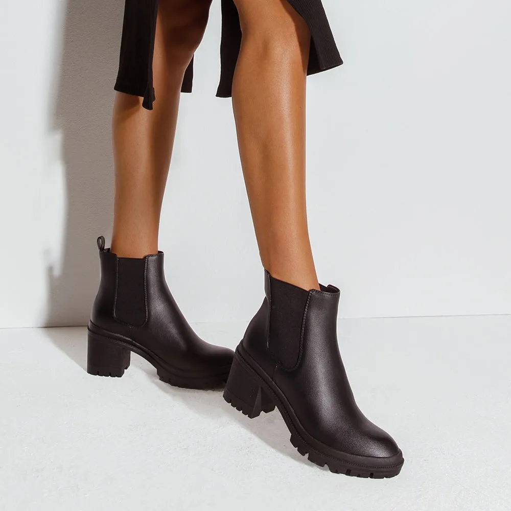Keira Boot in Black Smooth
