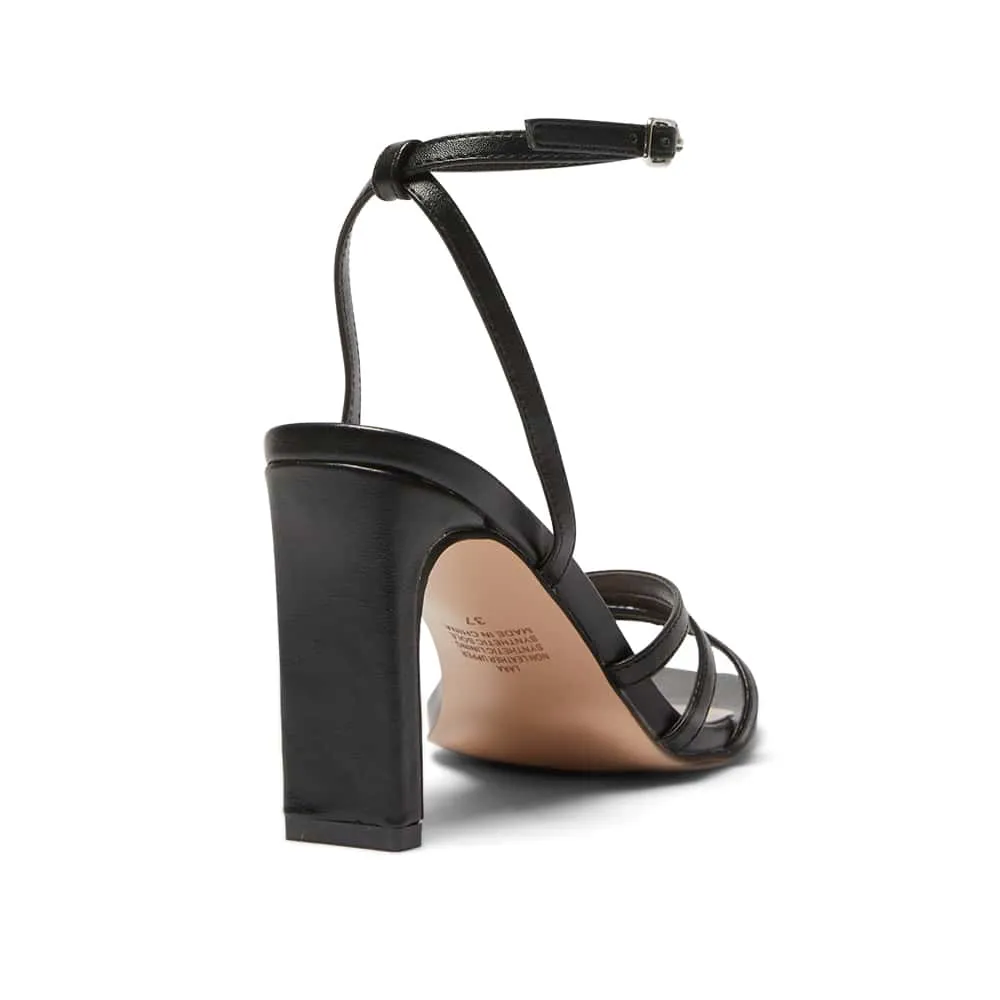 Lara Heel in Black Smooth