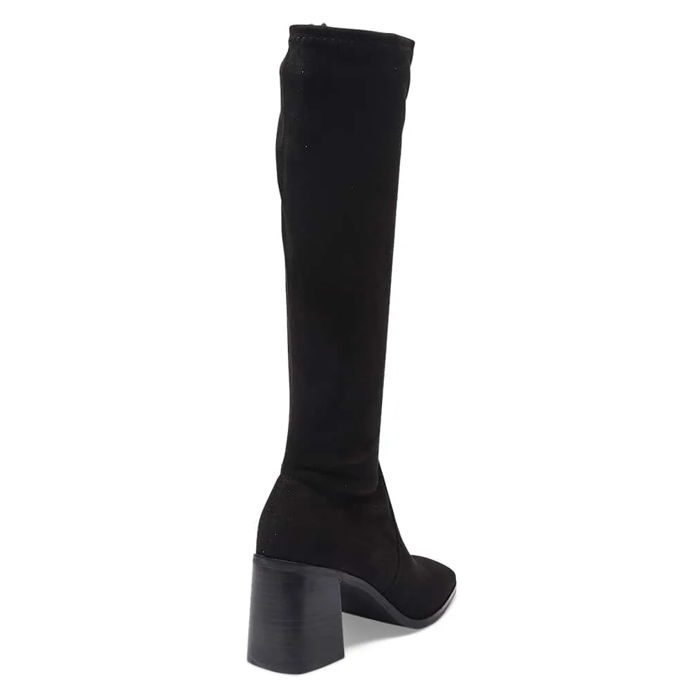 Macbeth Boot in Black Suede Look