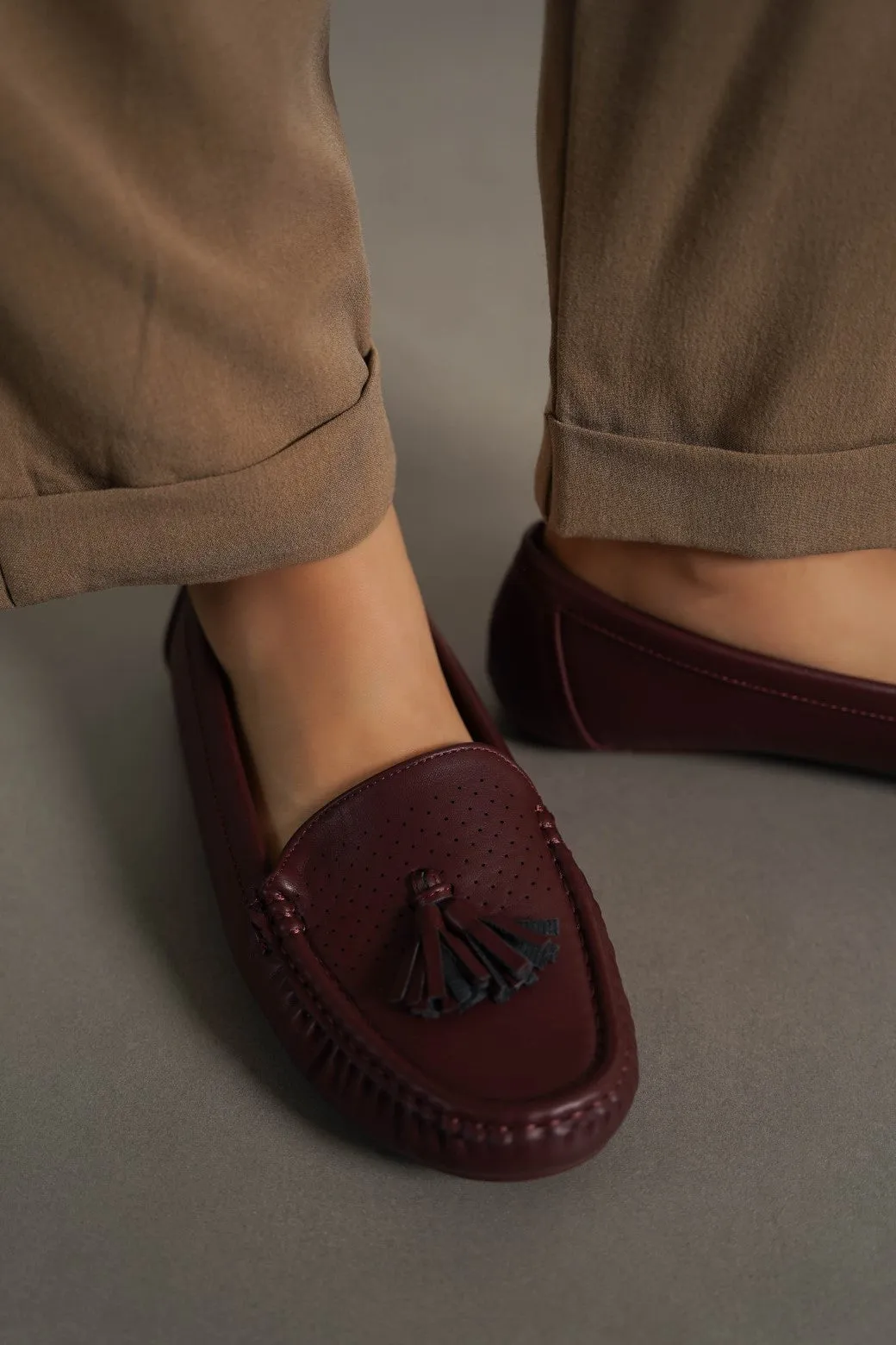 MAMA TASSEL MOCCASINS