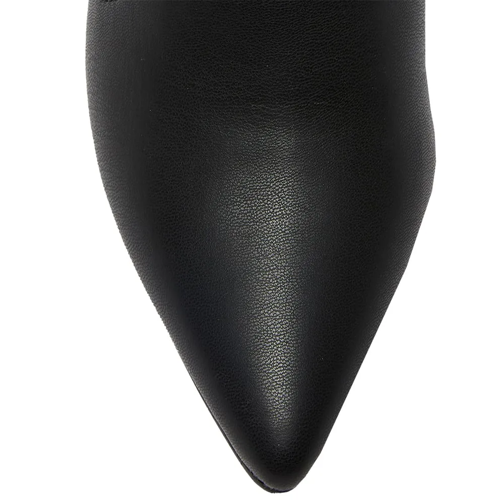 Mateo Boot in Black