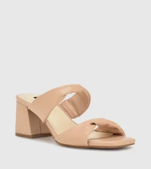 Nine West Gunie Sandals Women's 7 Beige Block Twisted Strap Heel Slip-On ZPO1386
