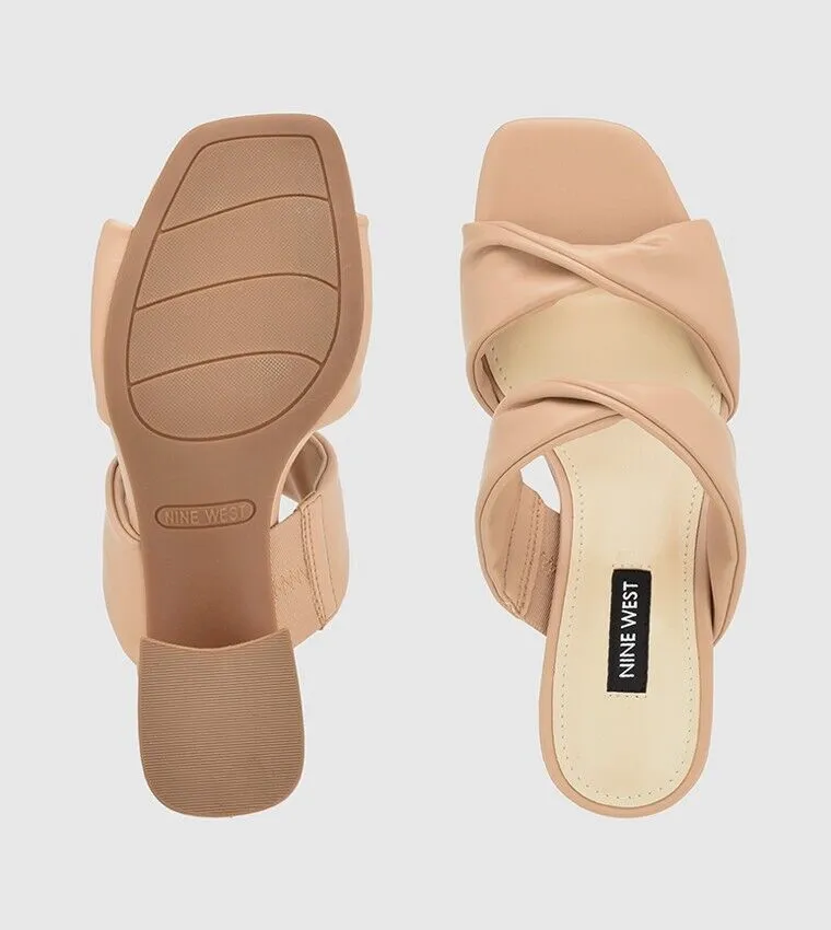 Nine West Gunie Sandals Women's 7 Beige Block Twisted Strap Heel Slip-On ZPO1386