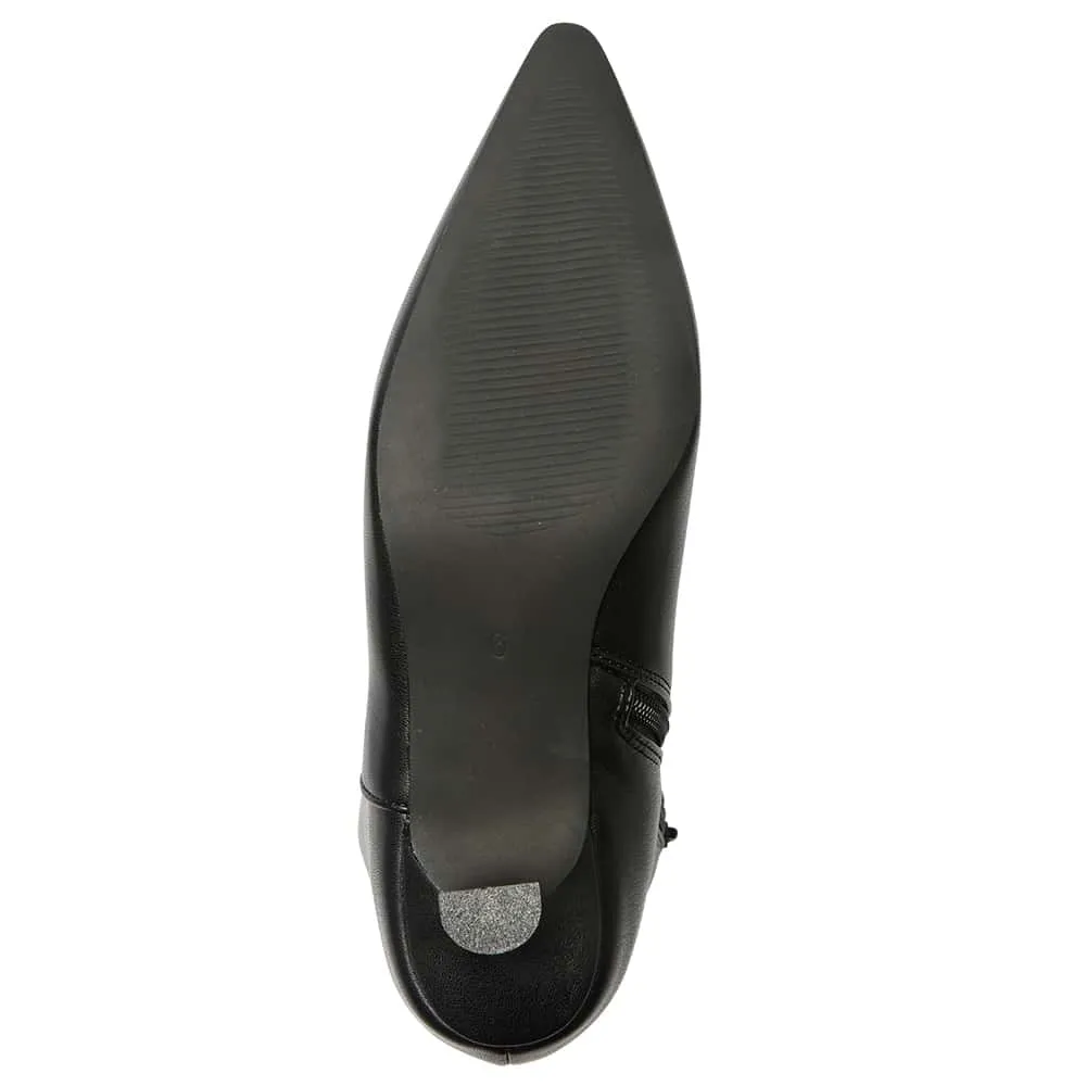 Paloma Boot in Black Smooth