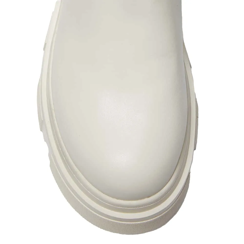 Rapture Boot in Bone Smooth