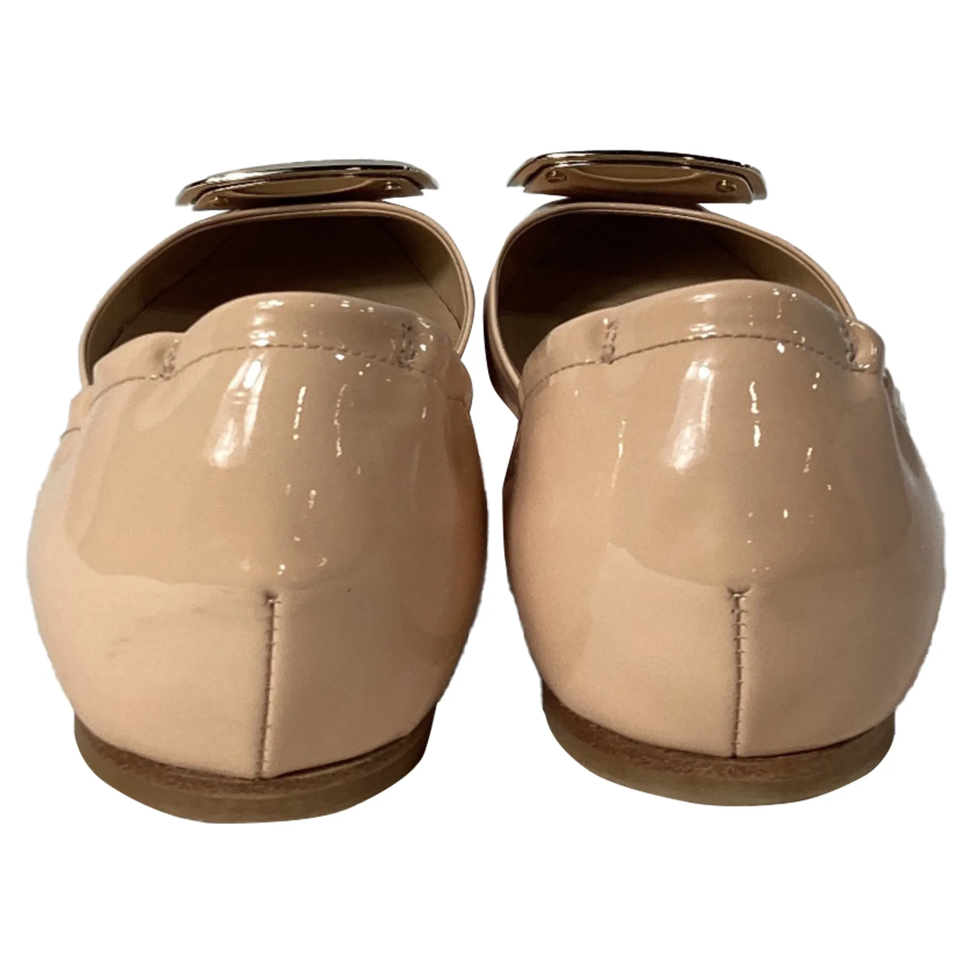 Roger Vivier Ballerine Buckle-Embellished Flats in Pink Patent Leather