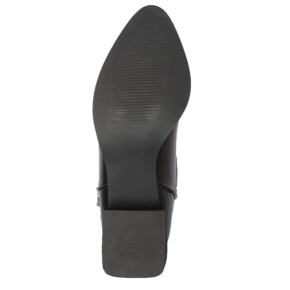 Ryder Boot in Black Smooth