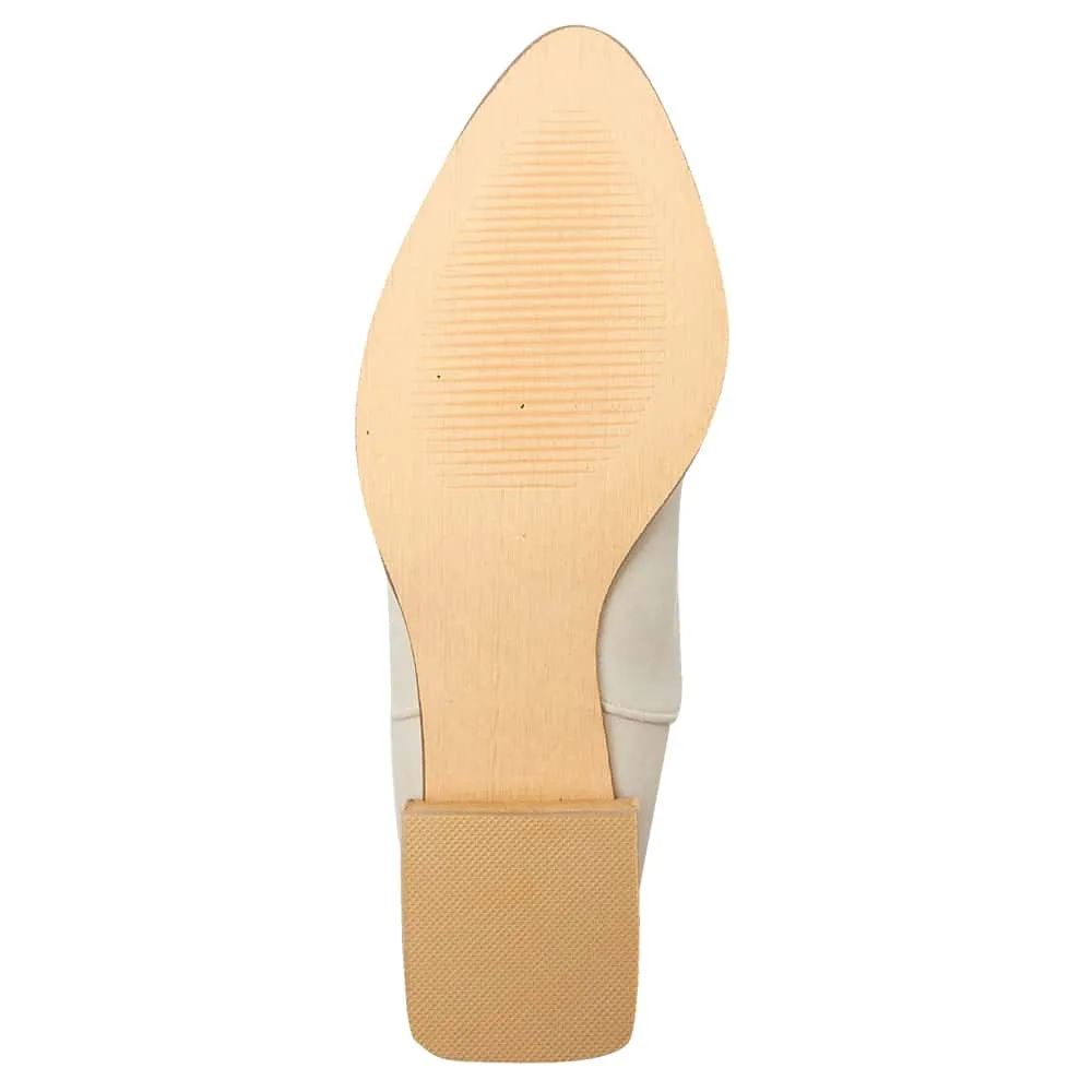 Ryder Boot in Nude Micro Smooth