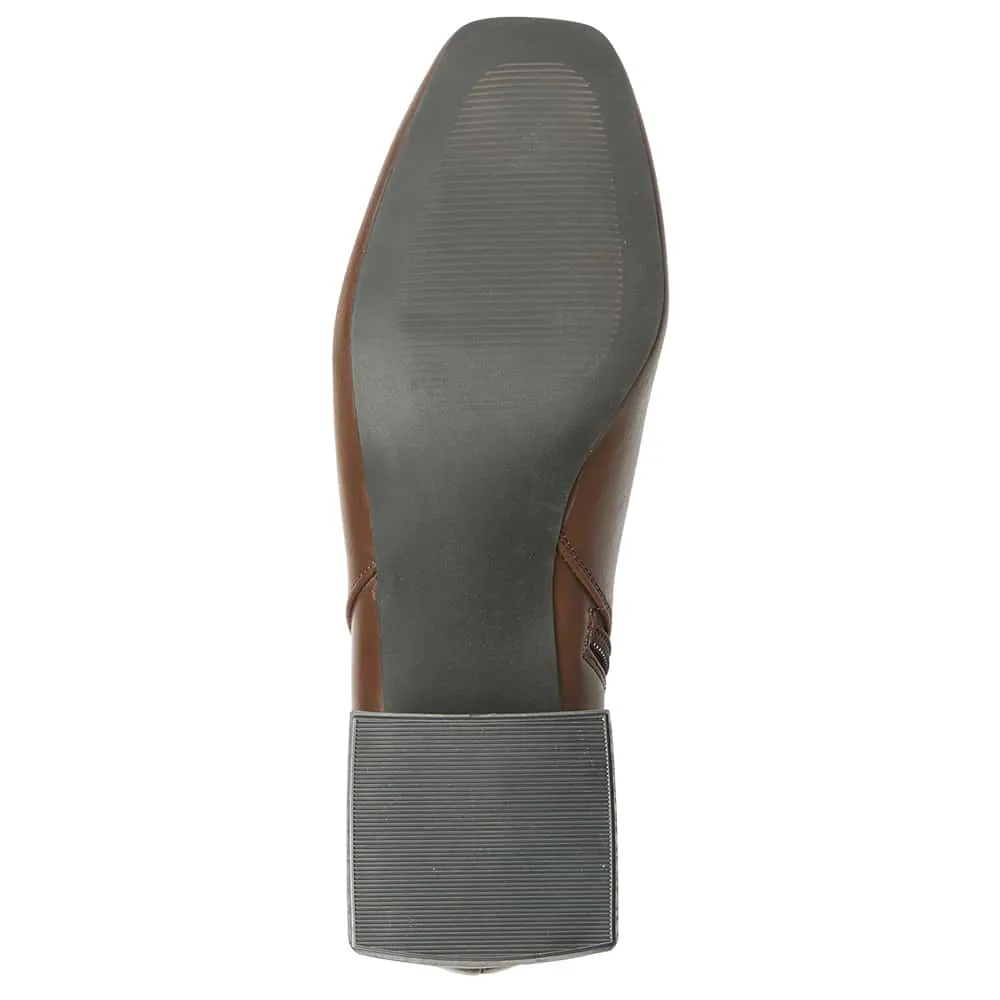 Tabby Boot in Chocolate