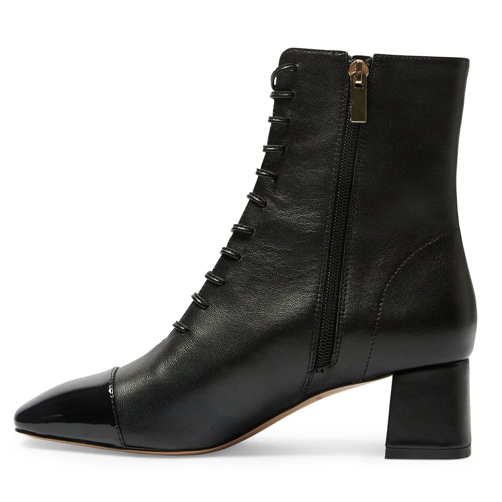 Talent Boot in Black On Black Leather