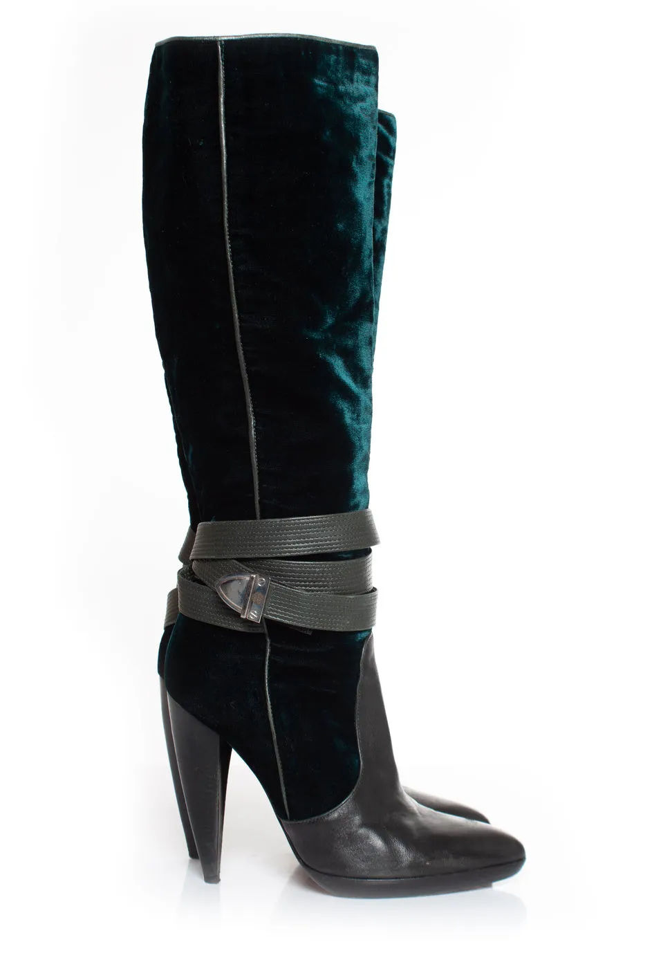 velvet strap boots