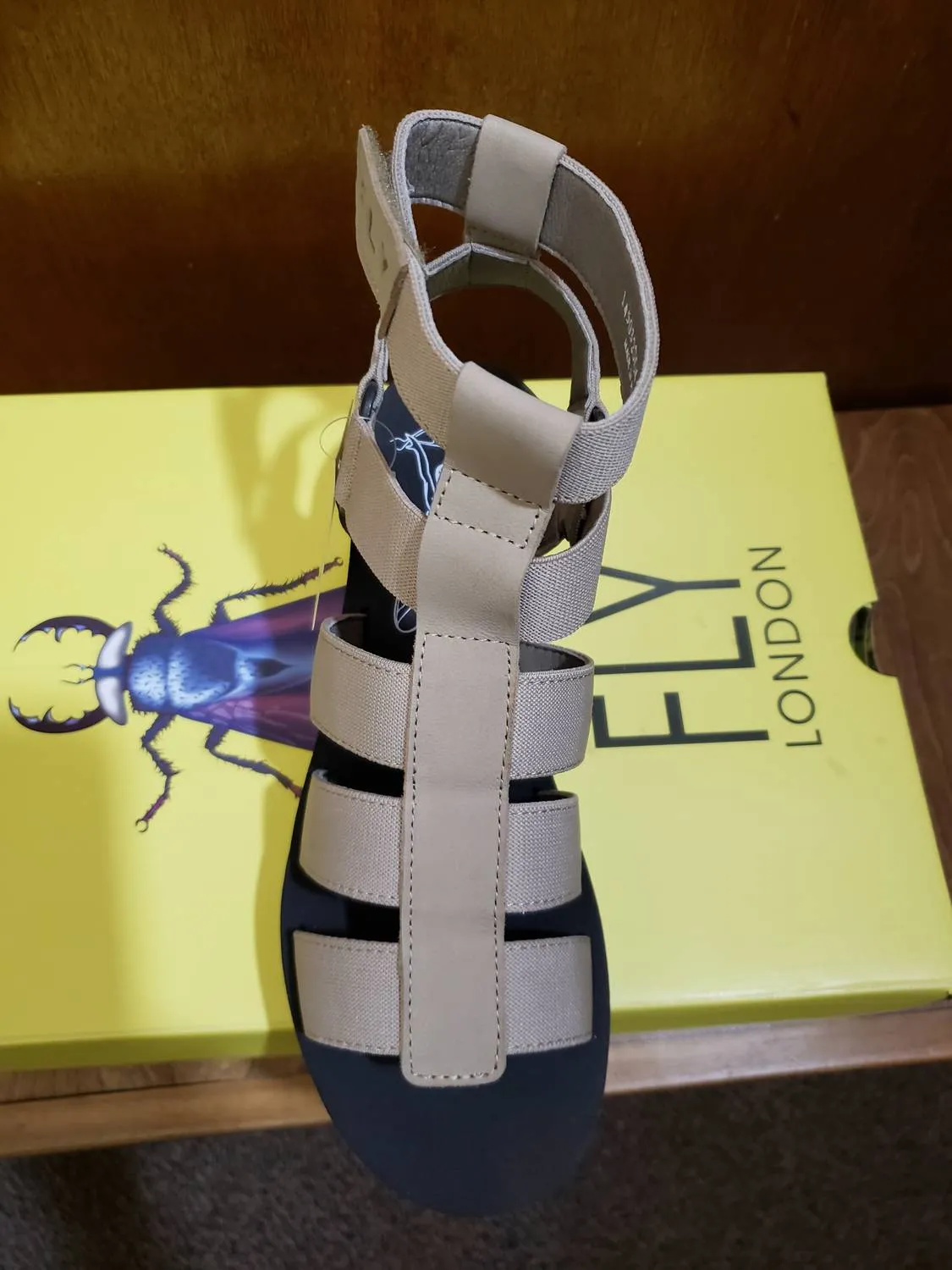 Women Yufio Sandal In Cloud/beige