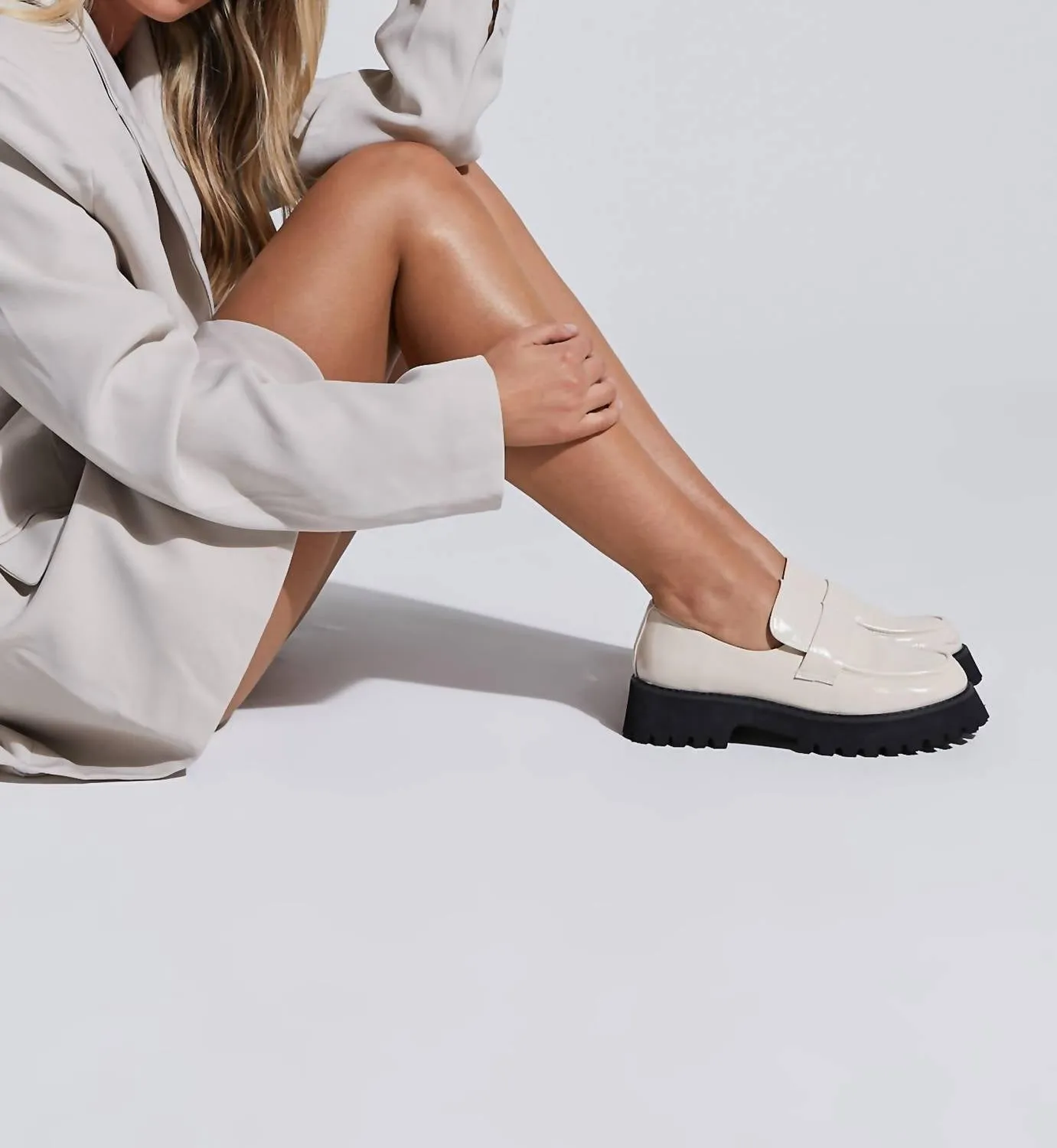 Women's Billini Cruz Loafer In Chalk Crinkle Patent