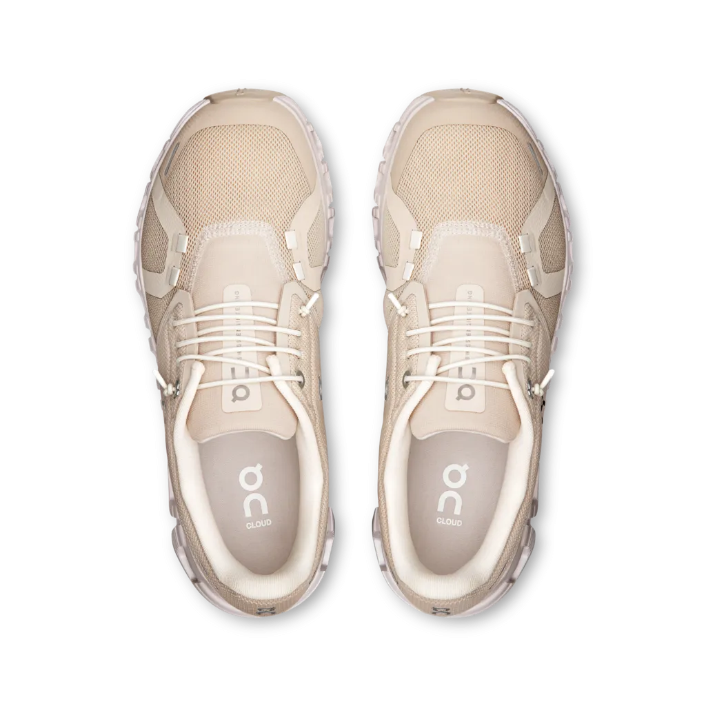 WOMEN'S CLOUD 6