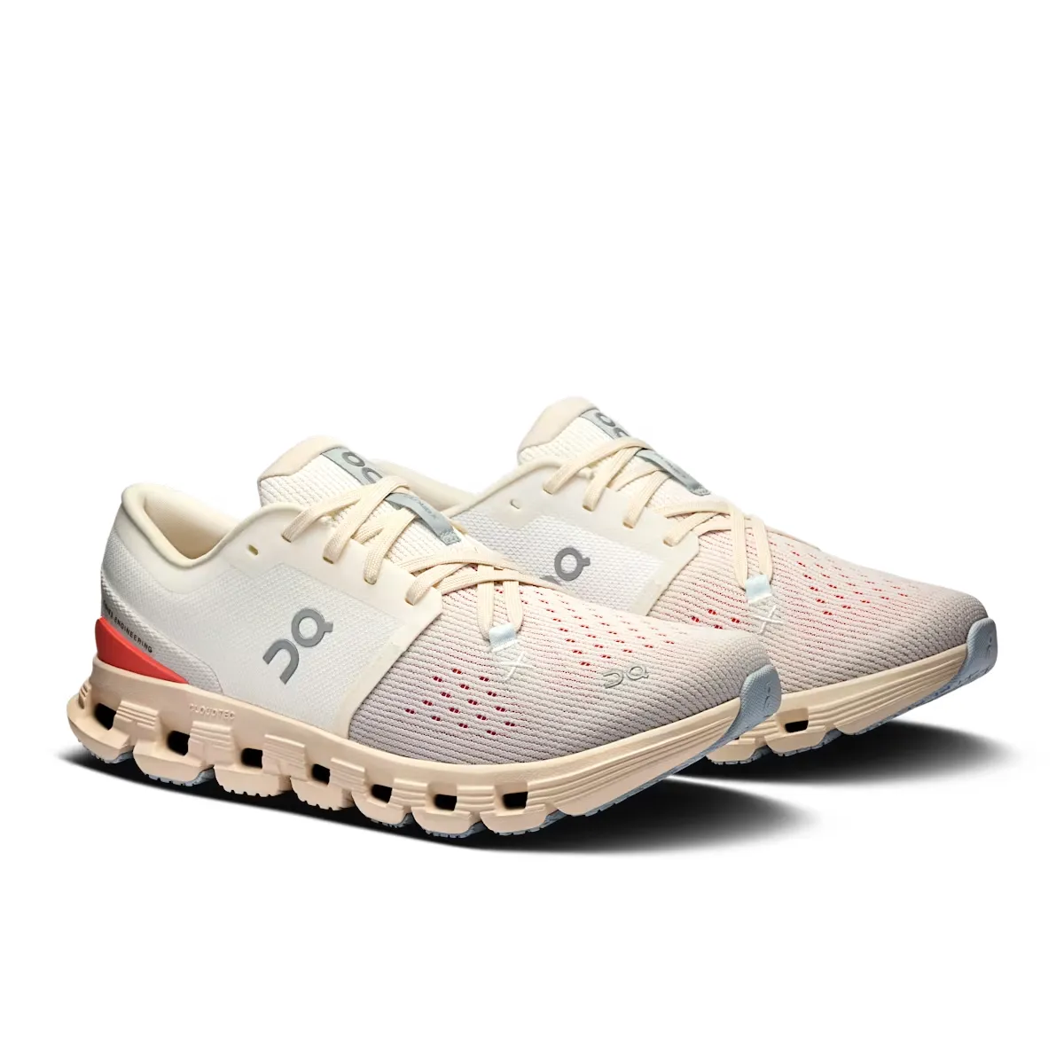 WOMEN'S CLOUD X 4