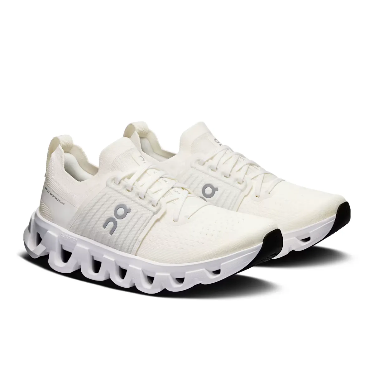 WOMEN'S CLOUDSWIFT 4