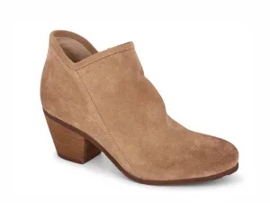 Women's Dalia Heeled Bootie In Latte