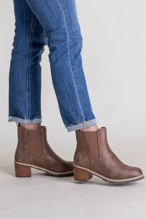 Women's Doohickey Heeled Boots In Taupe