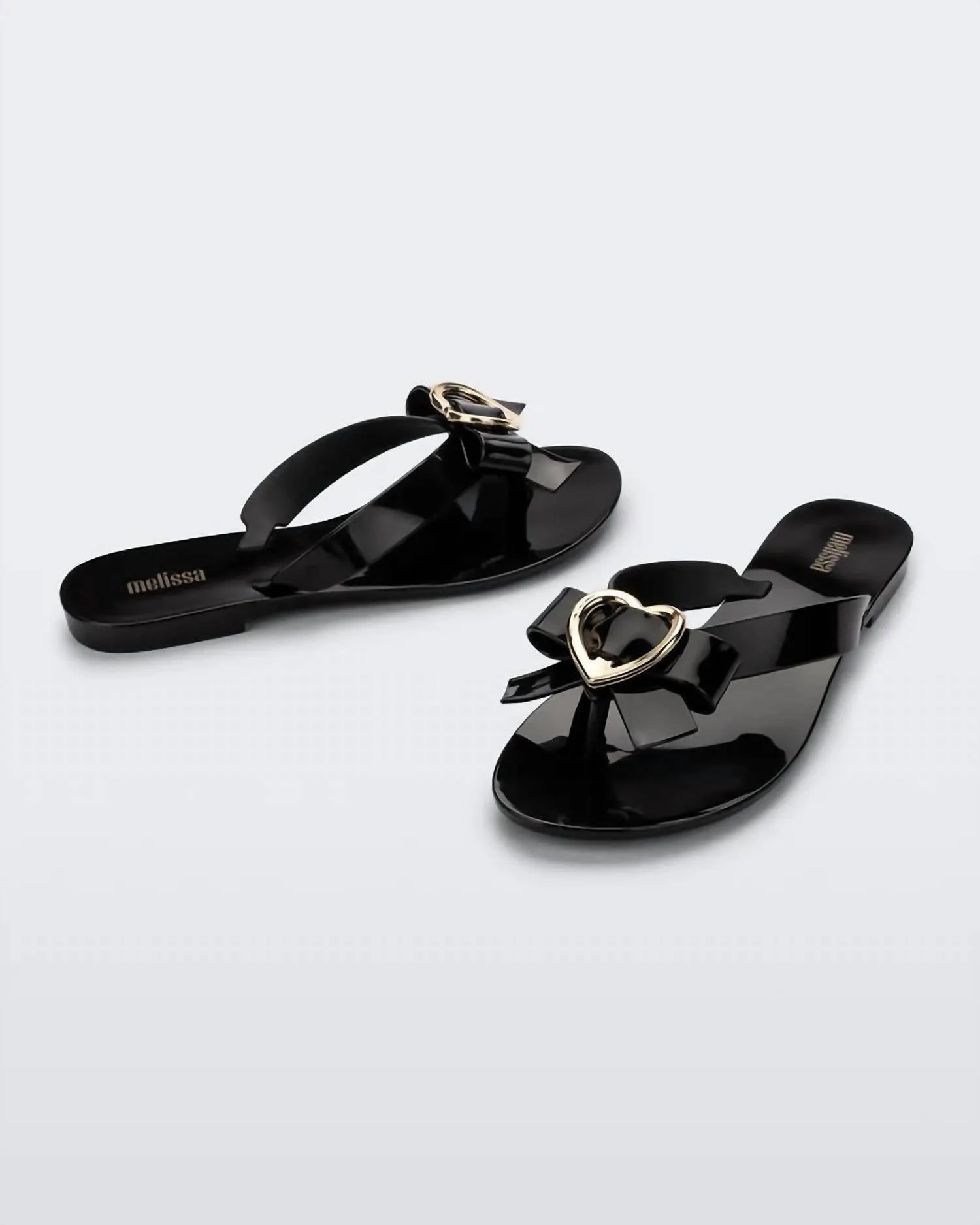 Women's Harmonic Heart Sandal In Black