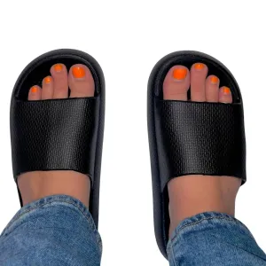 Women's Hey Girl Slides In Black