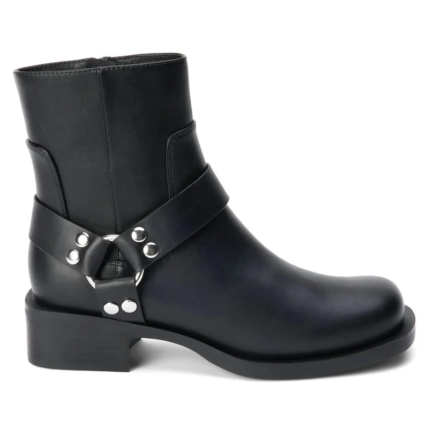 Women's Mac Boots In Black