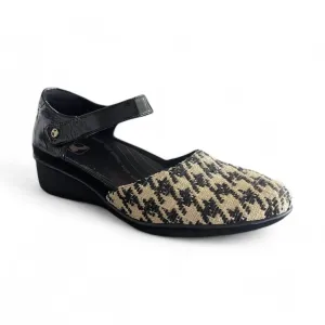 Women's Osaka Mary Jane Shoes In Houndstooth