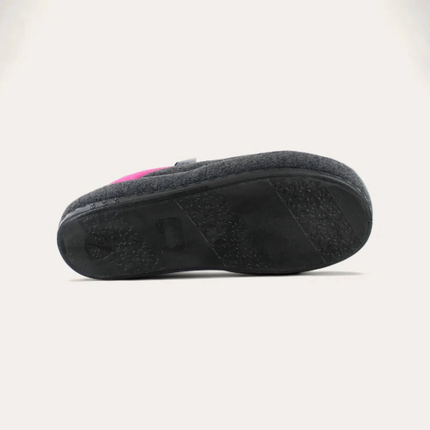 Women's Repose Slippers In Grey/pink Circles