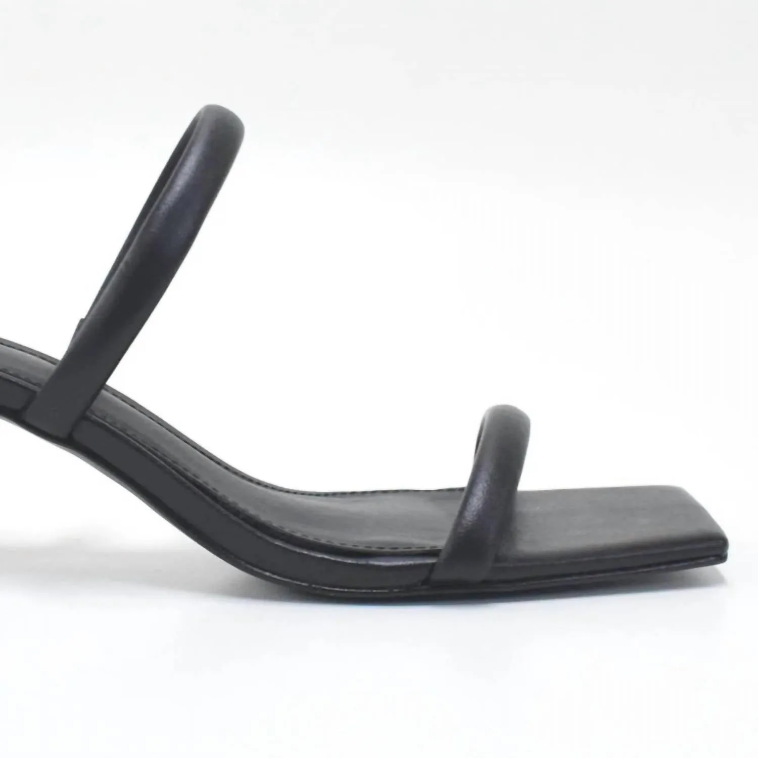 Women's Slide Sandals In Black