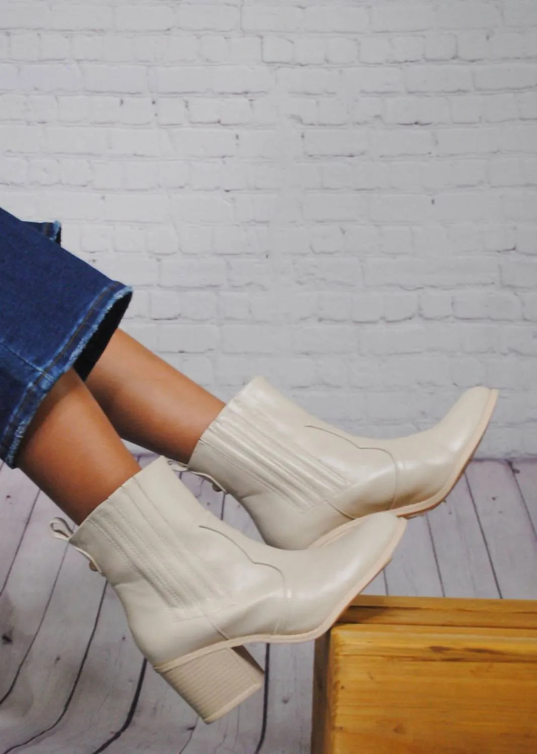 Women's U See Bootie In Cream