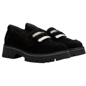 Women's Vanna Lug Soled Loafer In Black Suede
