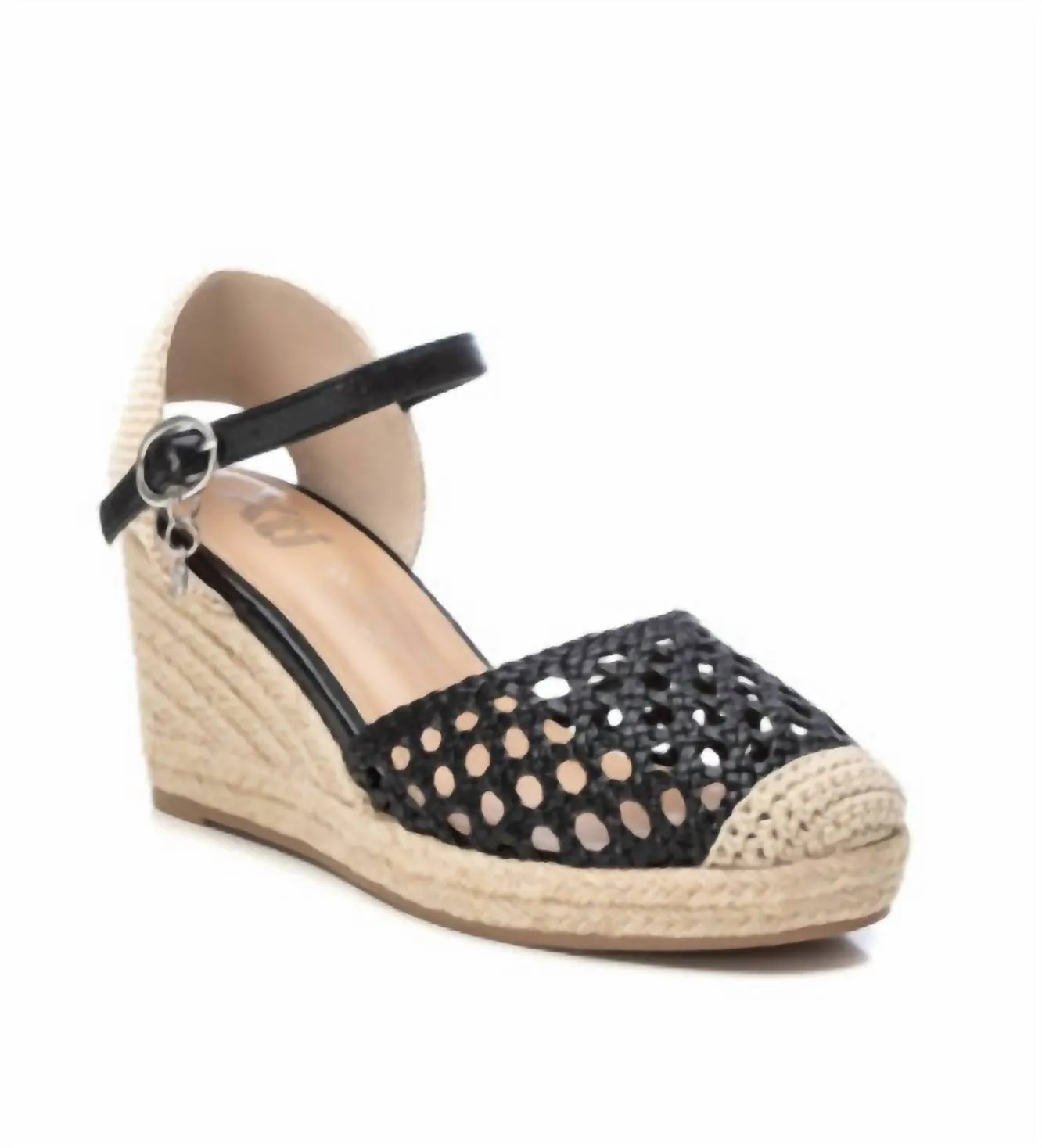 Women's Wedge Sandals In Black
