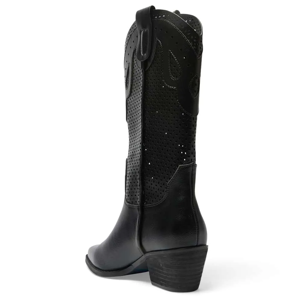 Wyoming Boot in Black Smooth